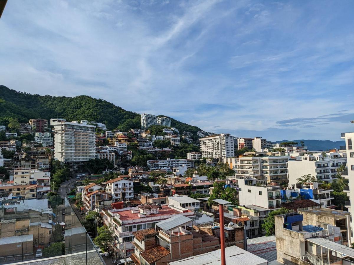 Romantic With Stunning Rooftop Pool And Jacuzzi In Pv By Alterhome *